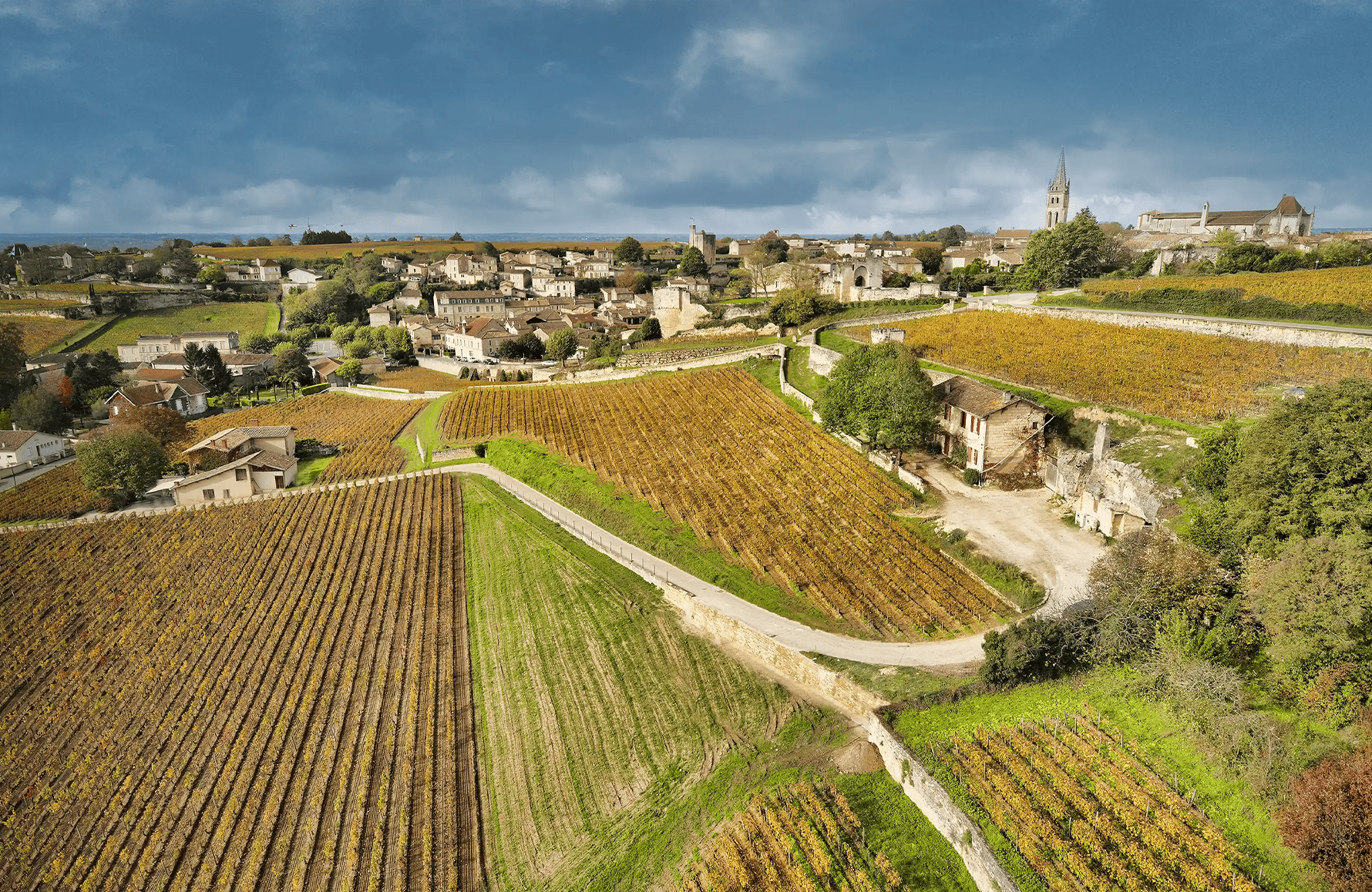 historien om Château La Clotte