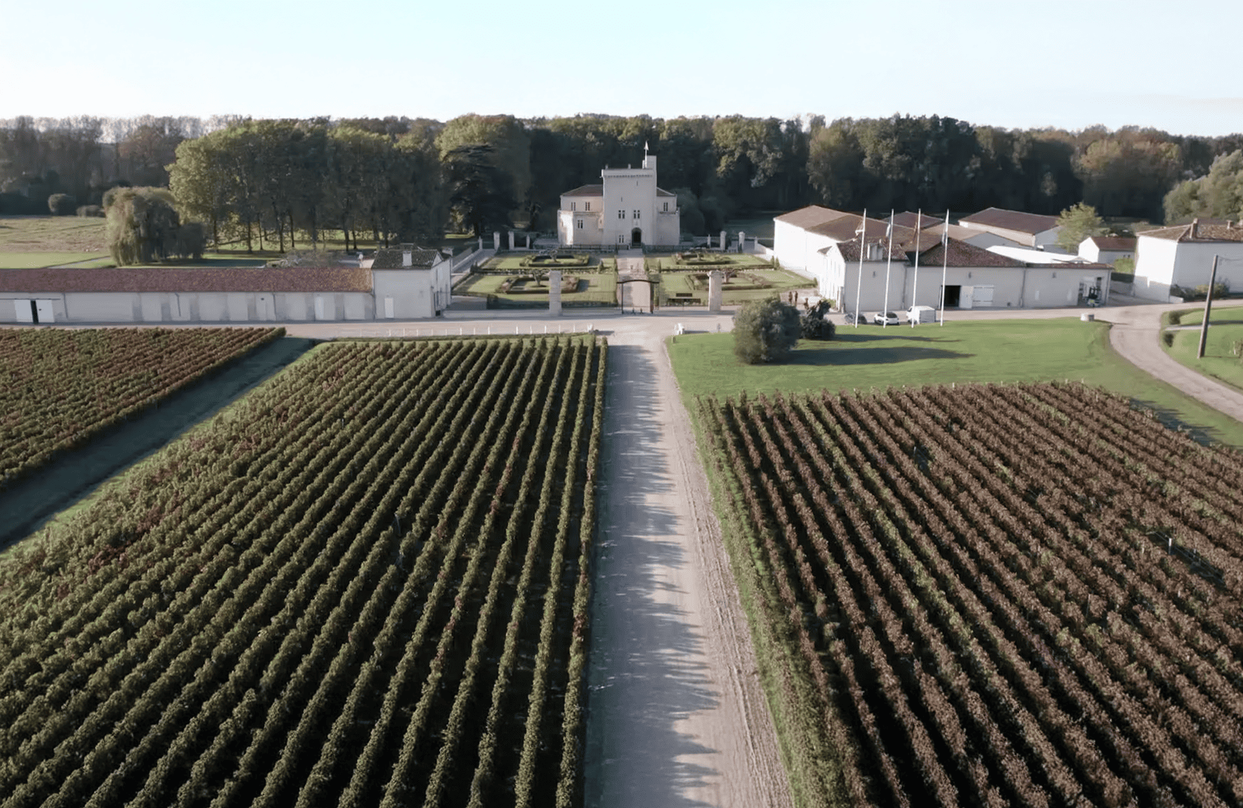 l’histoire du Château La Tour Carnet